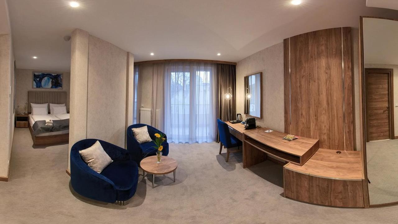 Hotel Foldana Budapest Ngoại thất bức ảnh